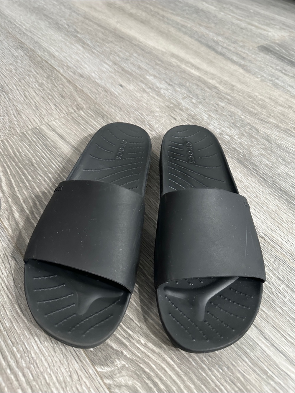 CROCS women Black Slide Sandals - Classic Single-Band Slides